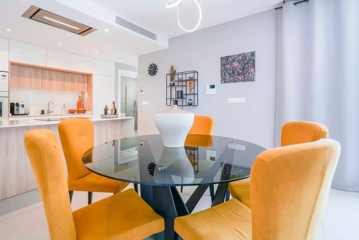 4-bedroom Villa In Benijofar, Spain (240 M²)