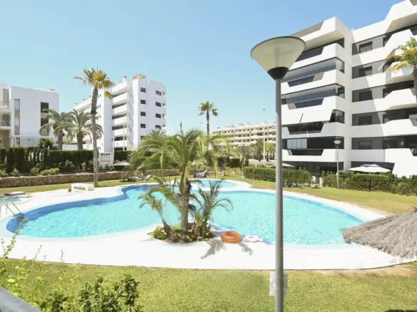 2-bedroom Apartment In Elche, Spain (64 M²)