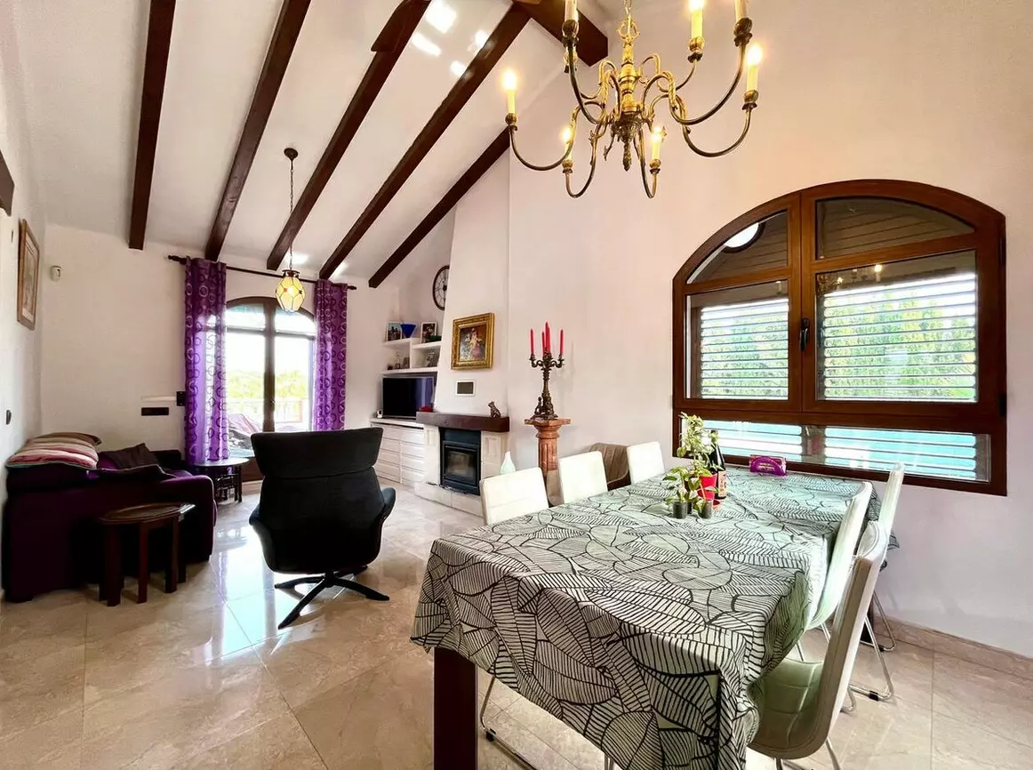 4-bedroom Villa In Orihuela Costa, Spain (184 M²)