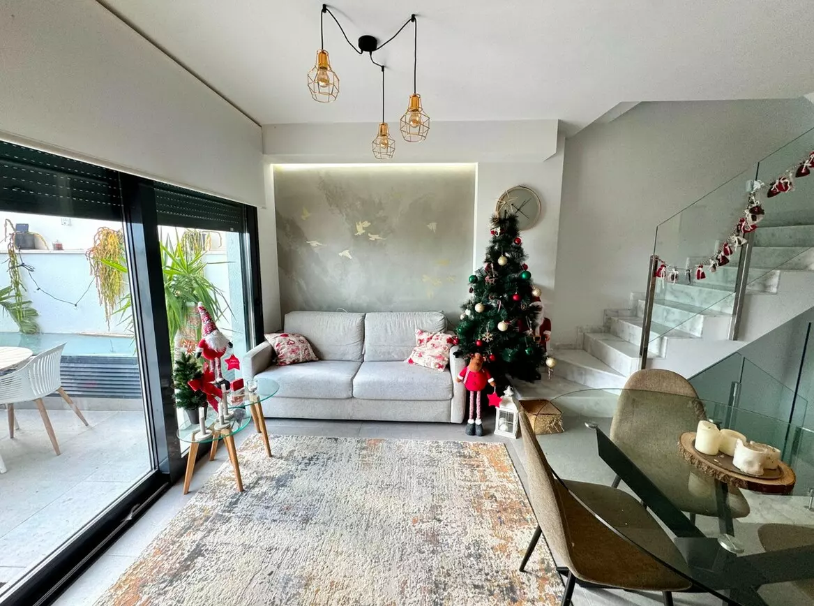 4-bedroom Townhouse In Guardamar Del Segura, Spain (139 M²)