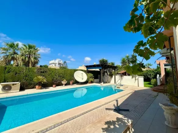 3-bedroom Villa In Orihuela Costa, Spain (141 M²)
