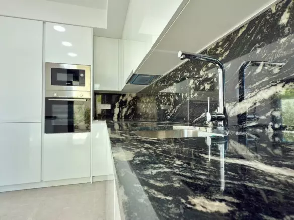 4-bedroom Villa In Alicante, Spain (224 M²)