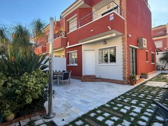 4-bedroom Semi In Pilar De La Horadada, Spain (155 M²)