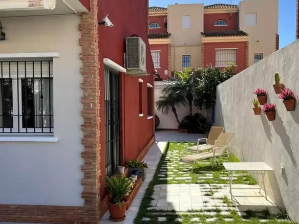 4-bedroom Semi In Pilar De La Horadada, Spain (155 M²)
