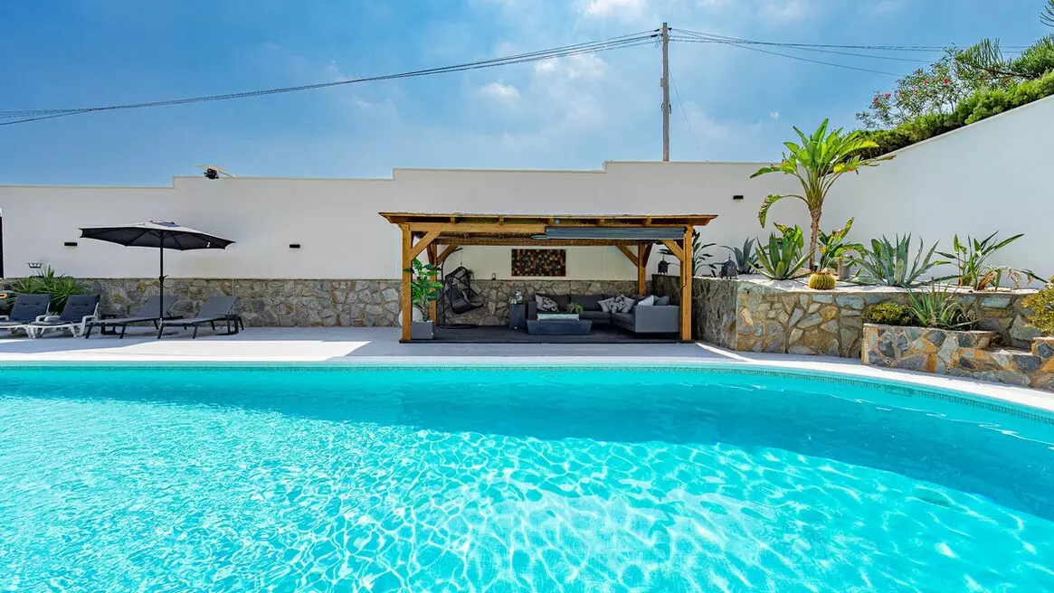 3-bedroom Villa In Orihuela Costa, Spain (211 M²)