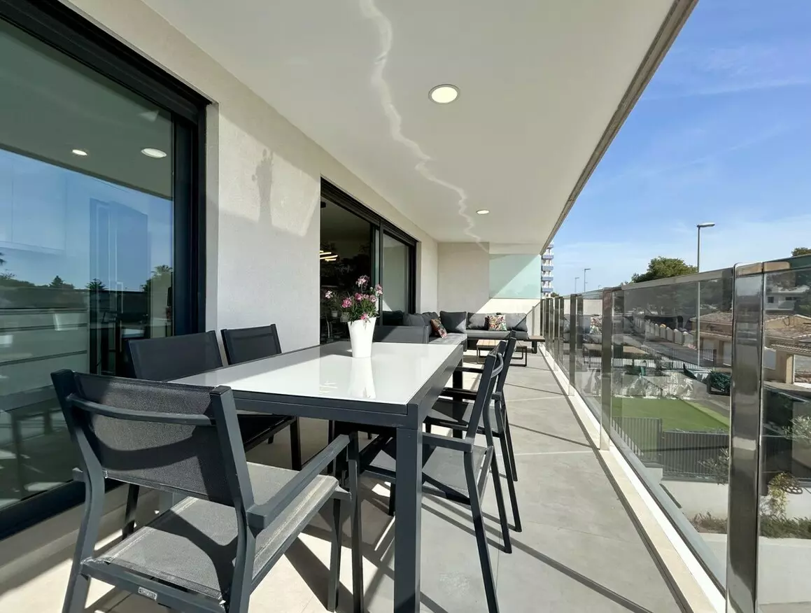 2-bedroom Apartment In Orihuela Costa, Spain (104 M²)