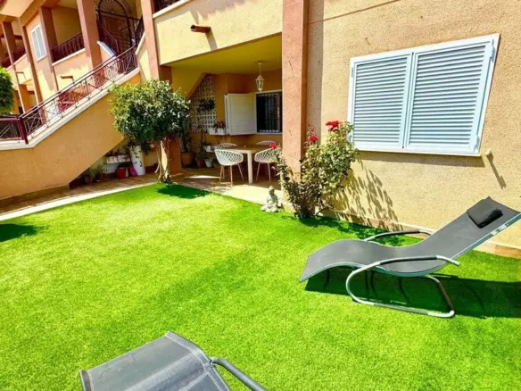 2-bedroom Apartment In Santa Pola, Spain (85 M²)
