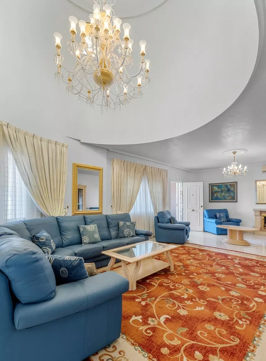 x-57155bd15c7e0c32aa802118-9b7c09 7-bedroom Villa In Rojales, Spain (179 M²)