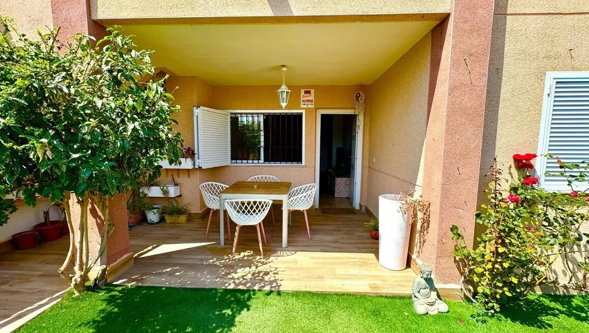 2-bedroom Apartment In Santa Pola, Spain (85 M²)