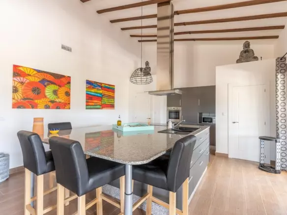 5-bedroom Villa In La Romana, Spain (180 M²)
