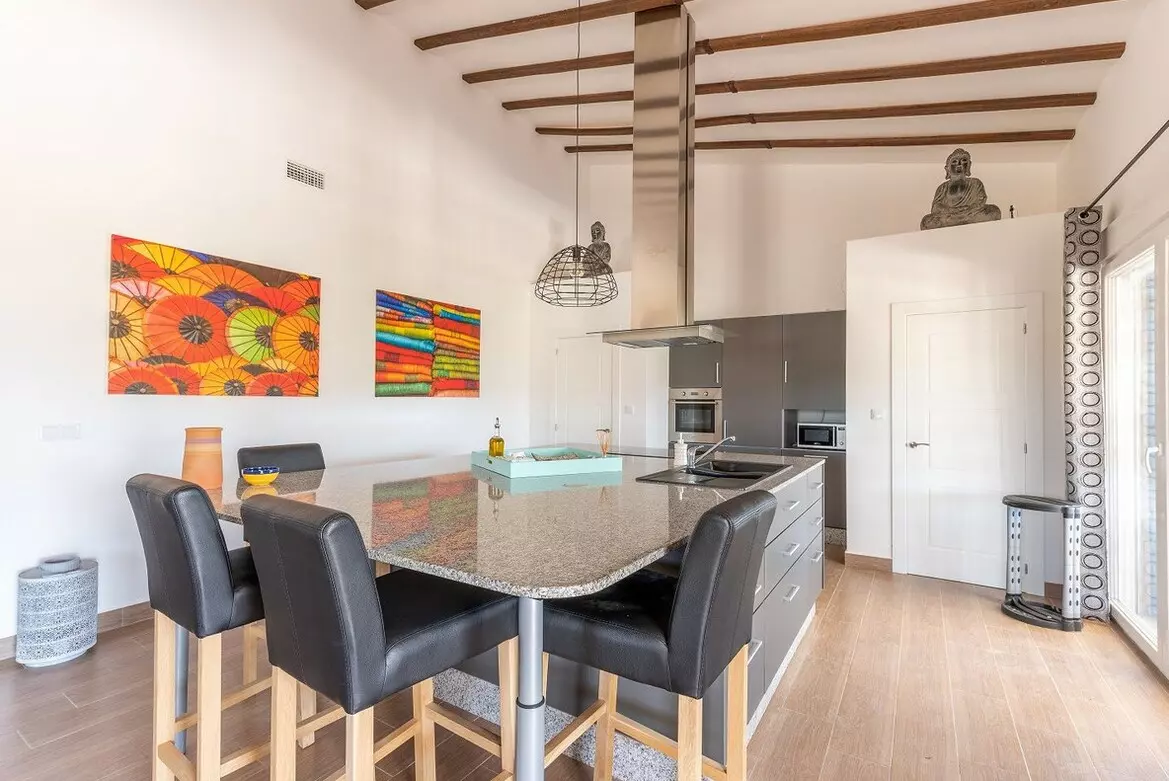 5-bedroom Villa In La Romana, Spain (180 M²)