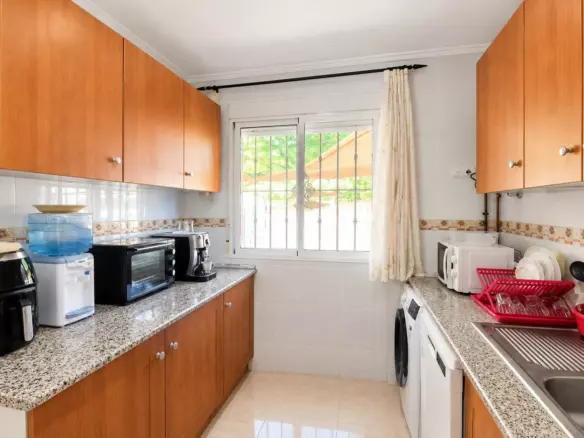 4-bedroom Town House In Rojales, Spain (104 M²)