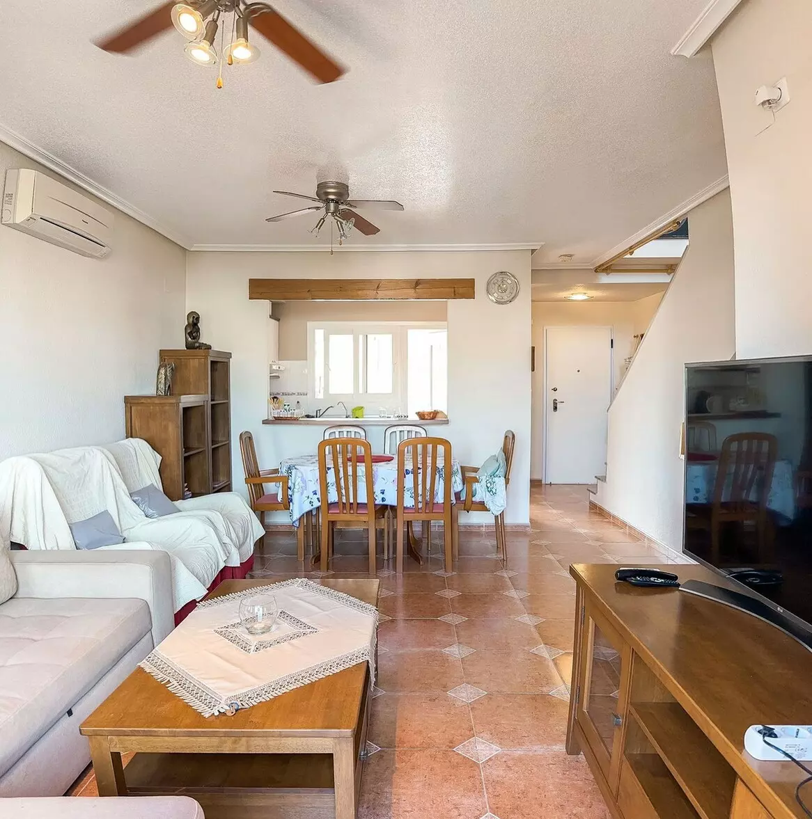 x-5ce75978346ed34ab914e343-bb8cb5 4-bedroom Apartment In Orihuela Costa, Spain (157 M²)