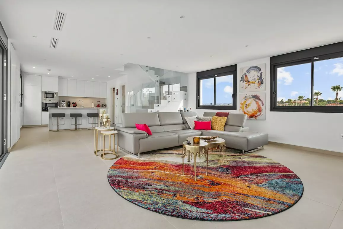 4-bedroom Villa In Algorfa, Spain (123 M²)