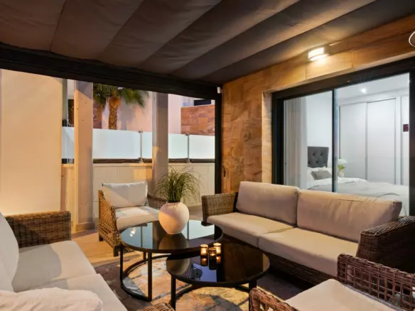 5-bedroom Villa In Orihuela Costa, Spain (180 M²)