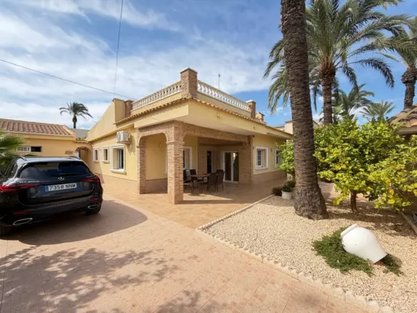 4-bedroom Villa In Cabo Roig, Spain (150 M²)