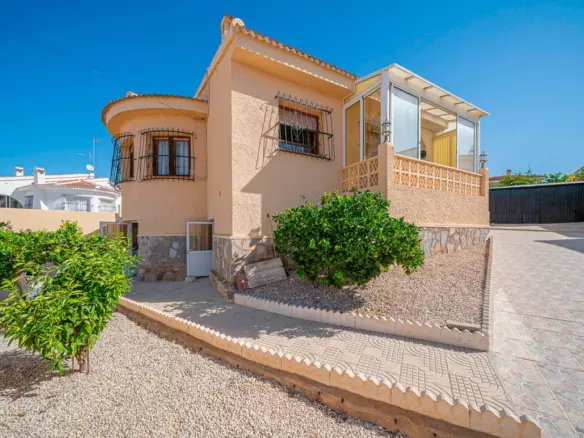 5-bedroom Villa In Rojales, Spain (97 M²)