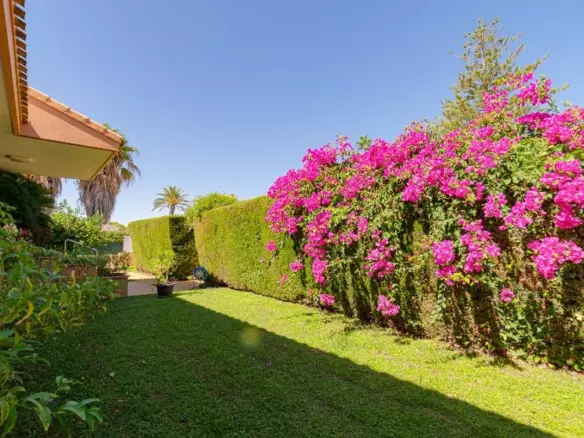 4-bedroom Villa In Orihuela Costa, Spain (487 M²)