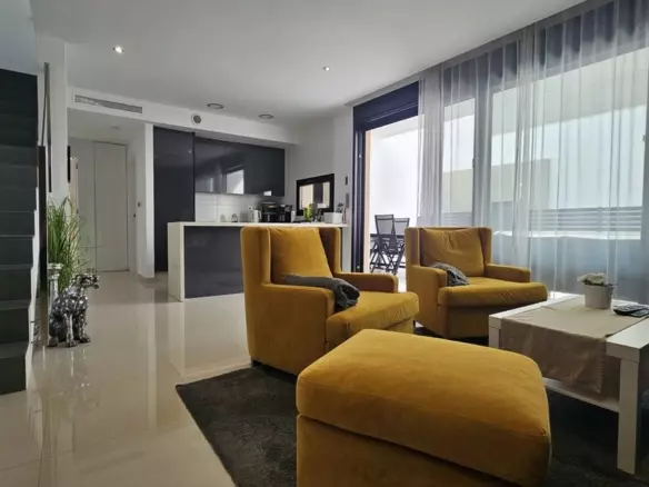 6-bedroom Villa In Orihuela Costa, Spain (208 M²)