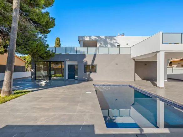 4-bedroom Villa In Orihuela Costa, Spain (245 M²)
