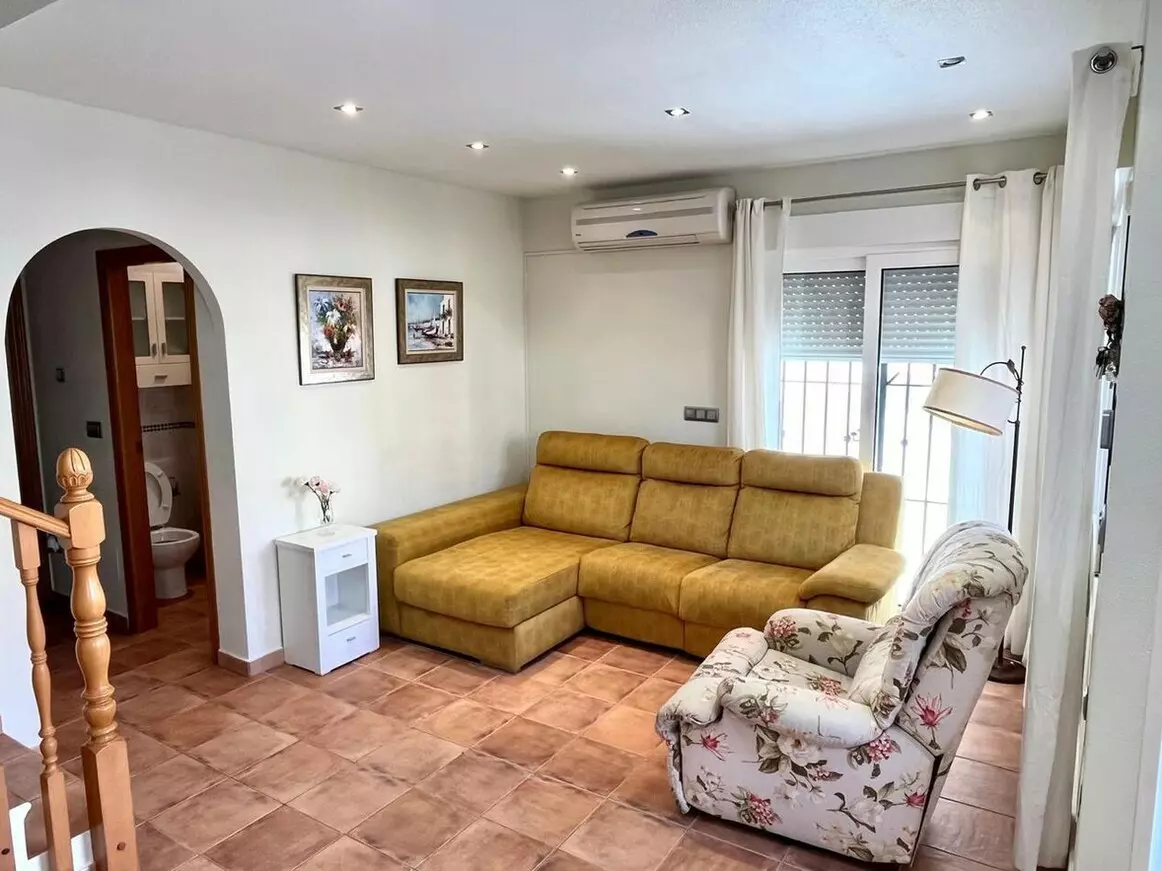 4-bedroom Semi In Pilar De La Horadada, Spain (155 M²)