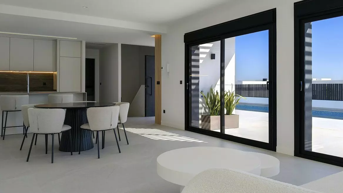 4-bedroom Villa In Rojales, Spain (265 M²)