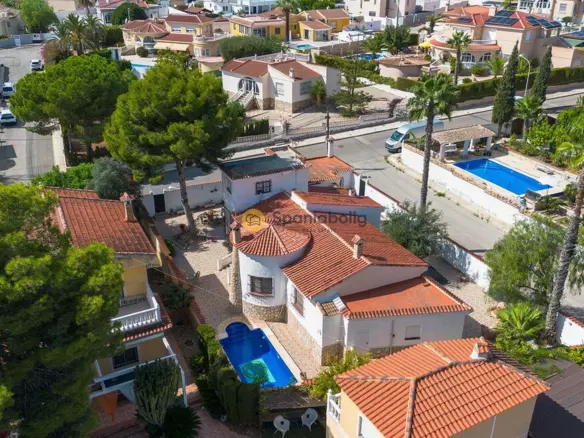 5-bedroom Villa In Rojales, Spain (232 M²)