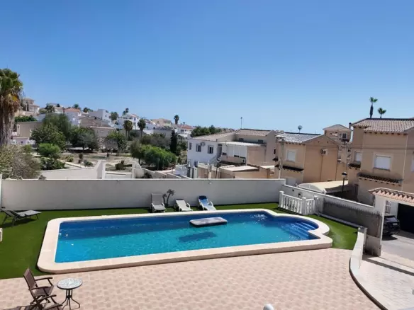 5-bedroom Villa In San Miguel De Salinas, Spain (557 M²)