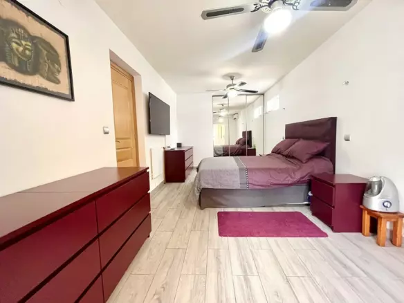 3-bedroom Villa In Pilar De La Horadada, Spain (217 M²)
