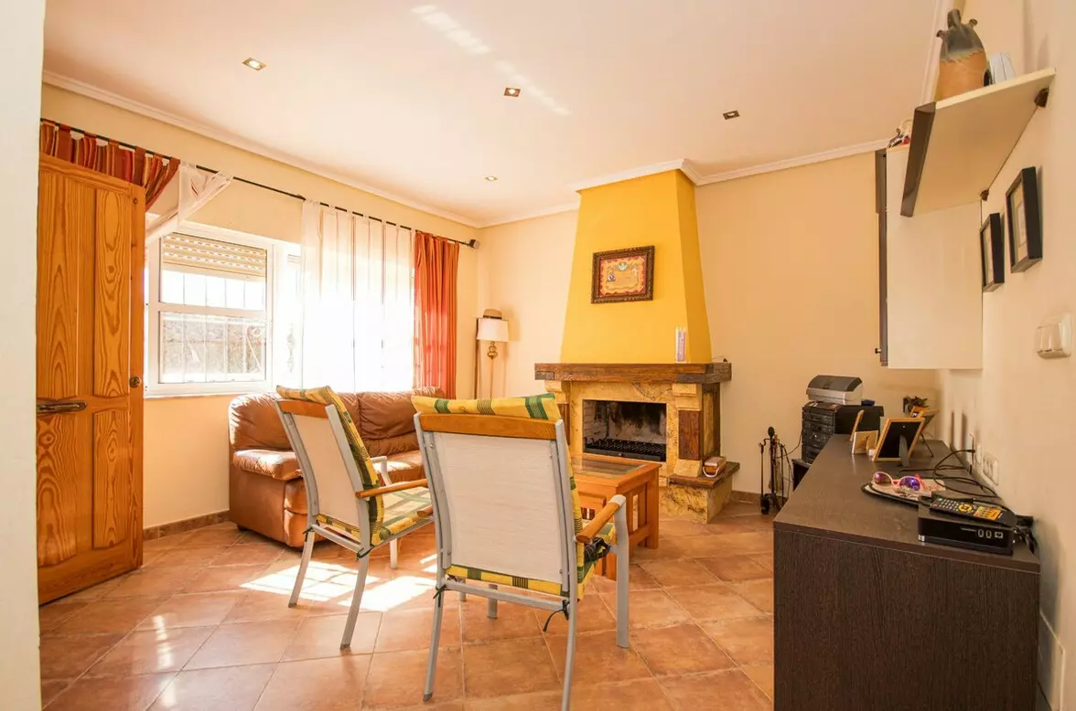 3-bedroom Villa In Torrevieja, Spain (167 M²)