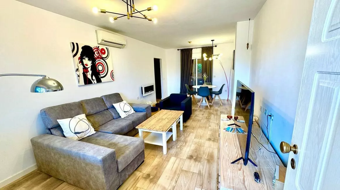 2-bedroom Apartment In Santa Pola, Spain (85 M²)
