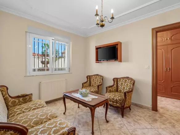 7-bedroom Town House In Rojales, Spain (497 M²)