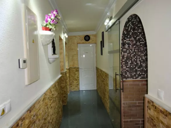 6-bedroom Villa In Guardamar Del Segura, Spain (450 M²)