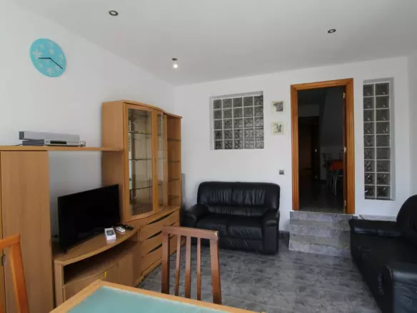 2-bedroom Town House In Santa Pola, Spain (117 M²)
