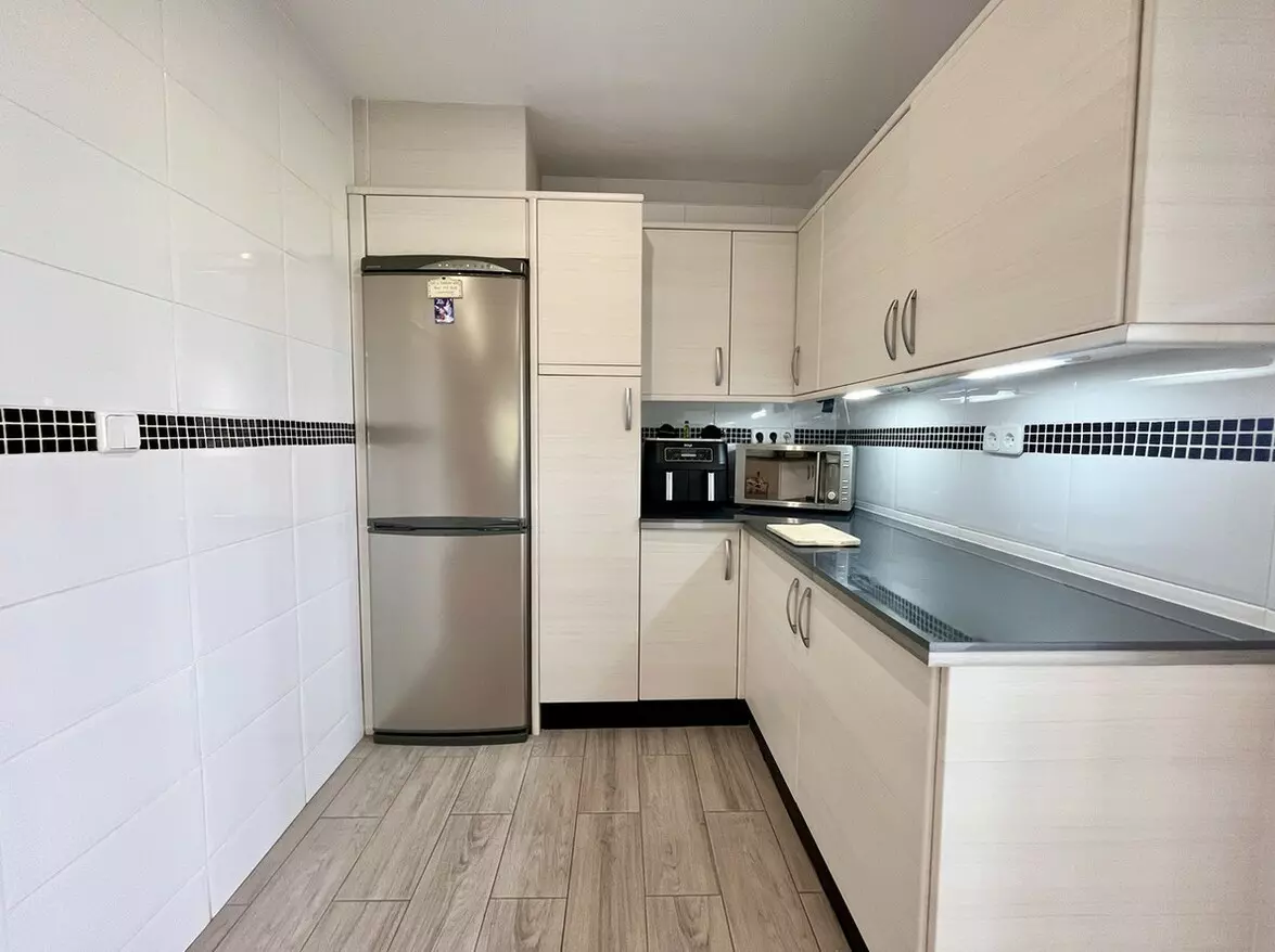 3-bedroom Villa In Pilar De La Horadada, Spain (217 M²)