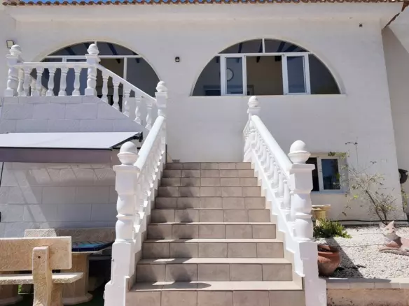 5-bedroom Villa In San Miguel De Salinas, Spain (557 M²)