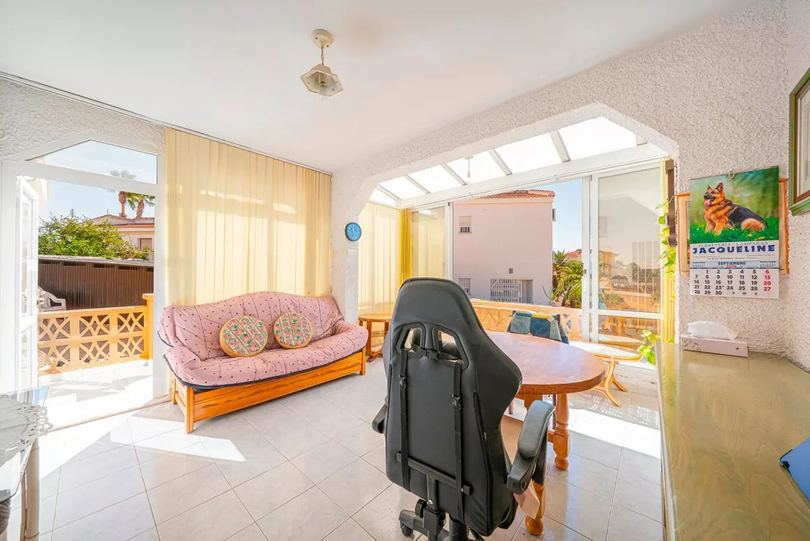 5-bedroom Villa In Rojales, Spain (97 M²)