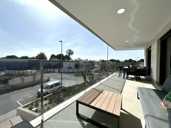 2-bedroom Apartment In Orihuela Costa, Spain (104 M²)