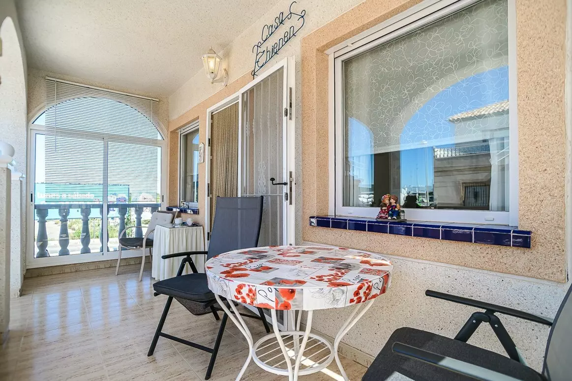 2-bedroom Villa In Orihuela Costa, Spain (100 M²)