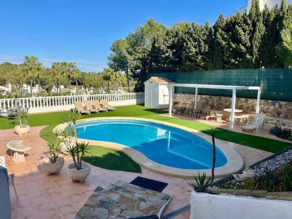 4-bedroom Villa In Orihuela Costa, Spain (184 M²)