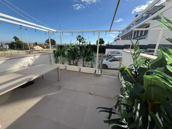 3-bedroom Town House In Guardamar Del Segura, Spain (150 M²)