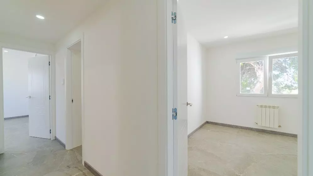 6-bedroom Villa In Torrevieja, Spain (286 M²)