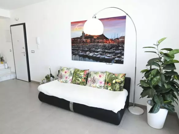 2-bedroom Apartment In Elche, Spain (64 M²)
