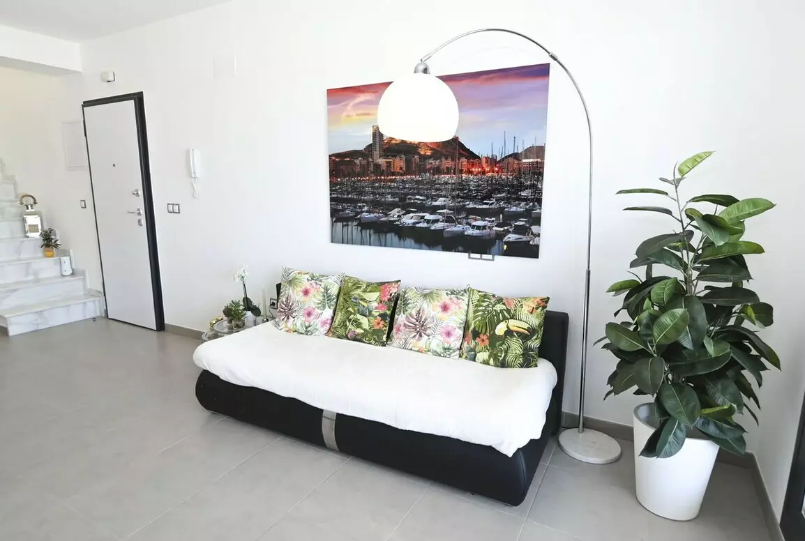 2-bedroom Apartment In Elche, Spain (64 M²)