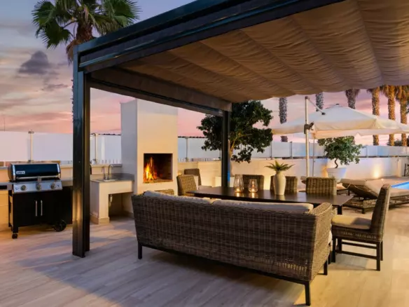 5-bedroom Villa In Orihuela Costa, Spain (180 M²)