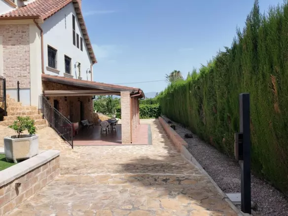 6-bedroom Villa In San Isidro, Spain (447 M²)
