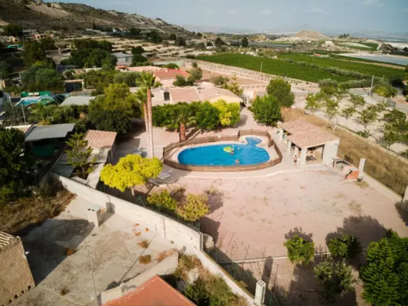 3-bedroom Villa In La Romana, Spain (200 M²)