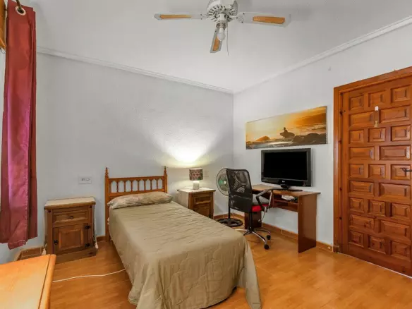 5-bedroom Villa In Rojales, Spain (232 M²)