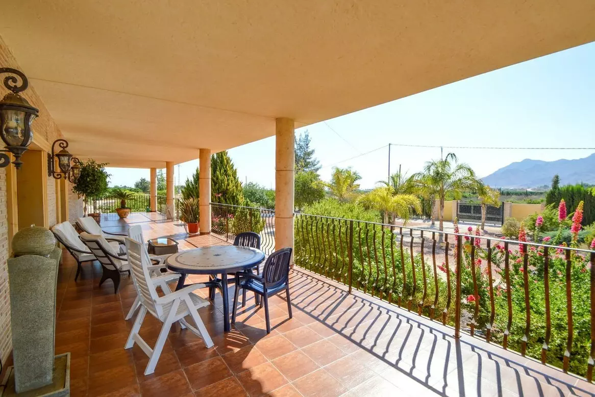 5-bedroom Villa In Orihuela, Spain (270 M²)