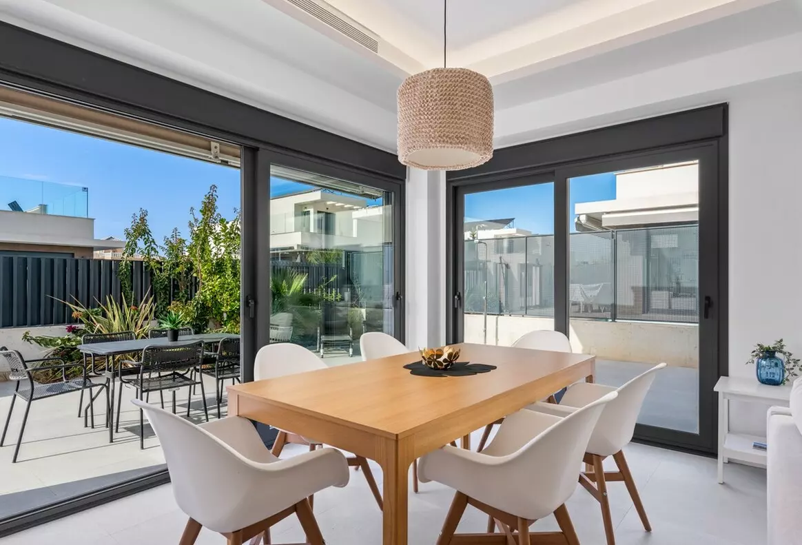3-bedroom Semi In San Fulgencio, Spain (226 M²)